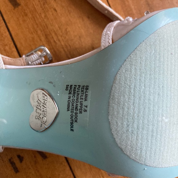 Betsey Johnson Satin Shoes - Picture 2 of 14